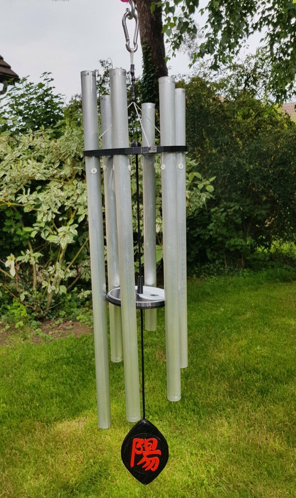 Carillon black Yin-Yang